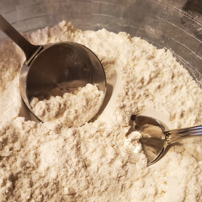 A Guide for Measuring Flour