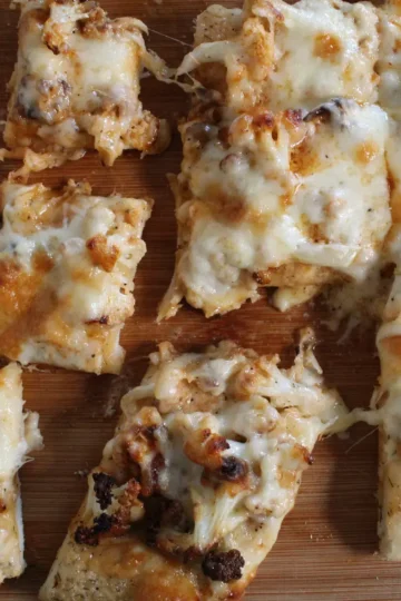 honey sriracha chicken pizza recipe from cleveland cooking