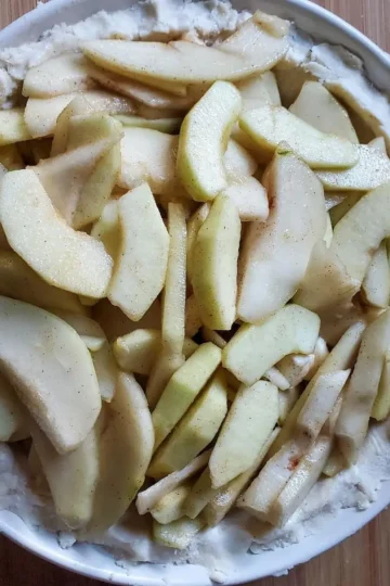 make ahead pie crust with an apple pear pie from cleveland cooking