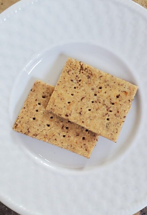 gluten free crackers on a plate. Recipe from cleveland cooking
