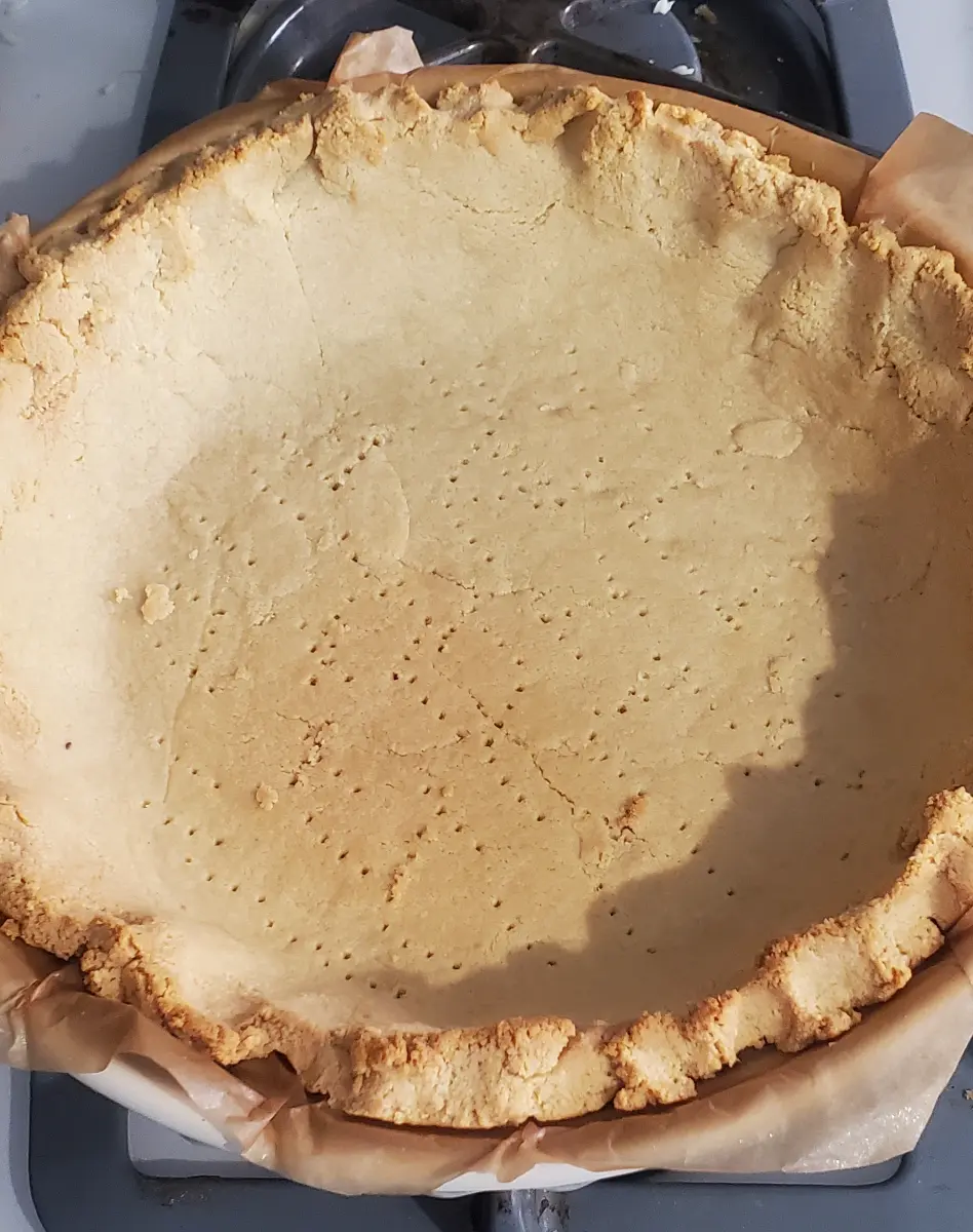blind baked almond flour pie crust from Cleveland cooking. 