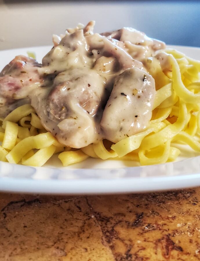 Easy Alfredo Sauce with Chicken and Sausage