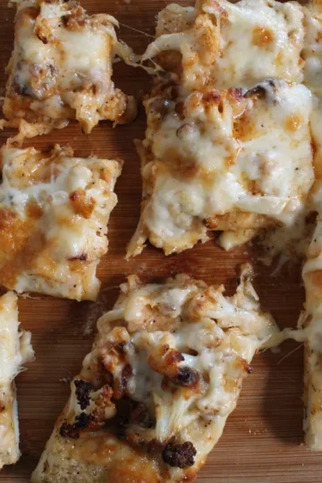 Honey Sriracha cauliflower pizza made from a recipe by Cleveland cooking .com